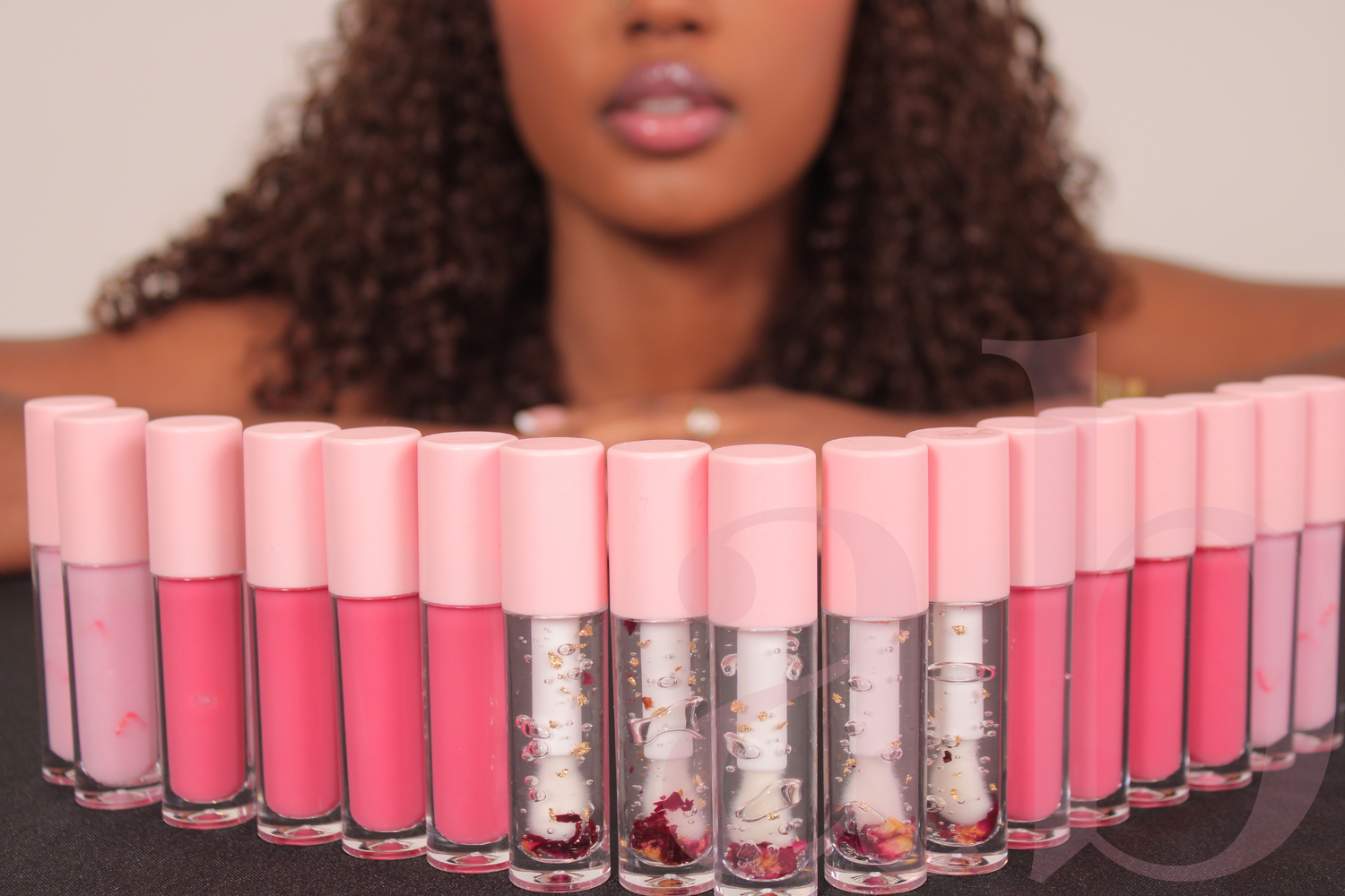 Wholesale Lip Gloss Supplier